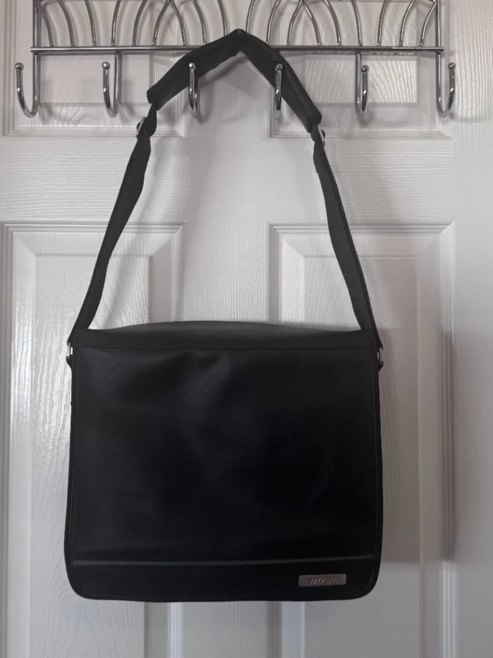 Bose Black SoundDock Portable Travel Bag Crossbody Messenger Case